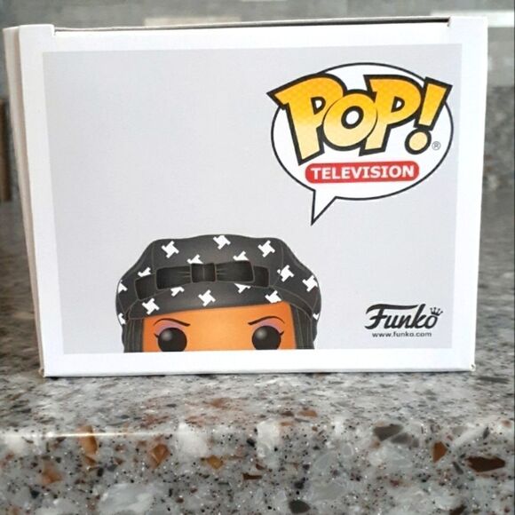 "The Office" Kelly Kapoor Funko Pop - Picture 5 of 6